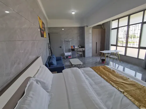 Fengyuan Elevator B&B (Jiageng South Gate) - Beach
