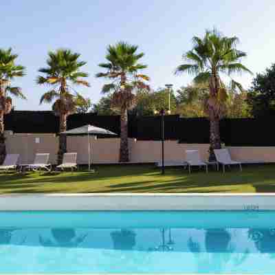 Zenitude La Valadière, Ascend Hotel Collection Hotel Exterior