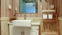 Huali Time · Scenic View Audio Boutique Stay (Kunming Railway Station Xishan Wanda Plaza) - พร้อมระเบียง