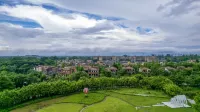 Sheraton Qingyuan Lion Lake Resort - Romantic