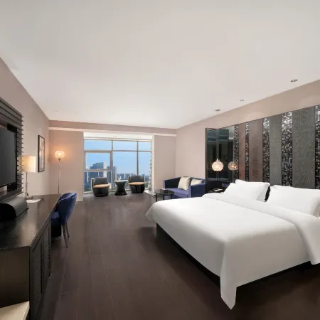 Hongjun Street No.1 Hotel (Harbin Railway Station Central Street)
