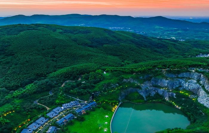 WYNDHAM GRAND PLAZA ROYALE HOT SPRINGS RESORT LIYANG