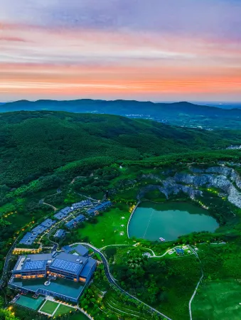 WYNDHAM GRAND PLAZA ROYALE HOT SPRINGS RESORT LIYANG