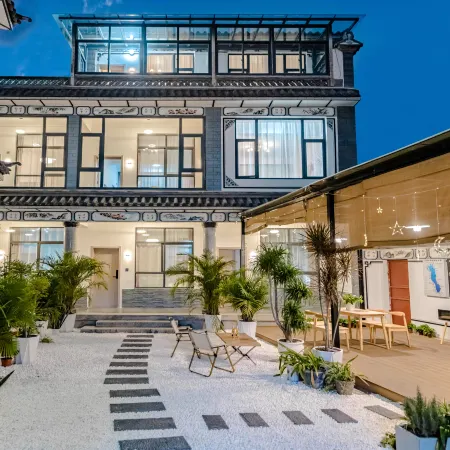 Ru You Yuan · Villa Leisure and Beautiful Accommodation (Dali Old City Store
