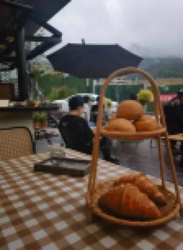 DaLi Midsummer Cloud Glow ·seaview Designer's Vacation Villa