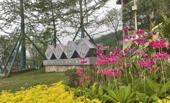 Yingxue Hotel
