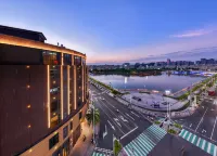 Coco Boutique Hotel (Yangxi West Lake Park)