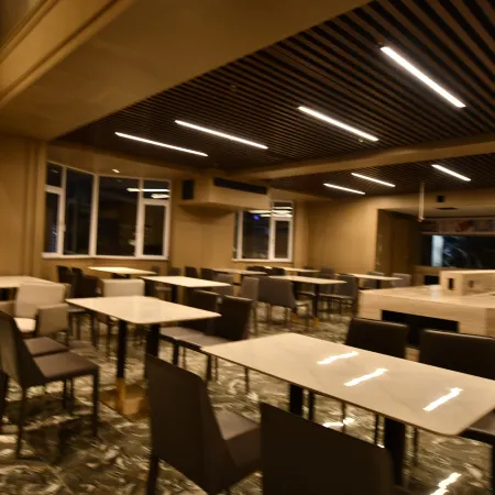 ZHONGJIE x Hotel