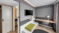 Holiday Inn Munich City Centre Hotels near Bookstore at the Gasteig