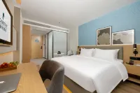 Country Inn & Suites by Radisson Hotel (Xianning Media Building City Museum)