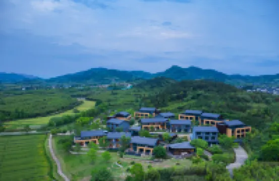Moganxigu solarfri Resort Hotels in Deqing