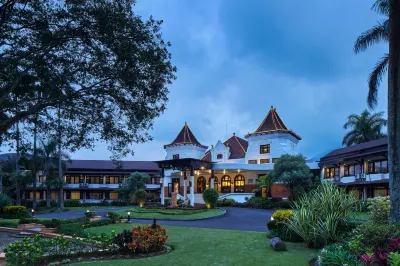 ÉL Hotel Kartika Wijaya Batu Hotels near Pos Pendakian Gunung Arjuno via Sumber Brantas
