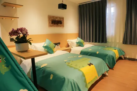 Xingyue Homestay (Fangte Dinosaur Museum) Отели рядом с достопримечательностью «Zigong Vocational and Technical College»