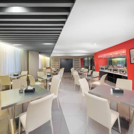 Jinjiang Inn Hotel (Zhengzhou Ocean Park Wenhua Road Branch) Отели рядом с достопримечательностью «Хэнаньский факультет легкой промышленности (Yuan Tin Campus)»