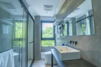 Puyulin Yin, Weizhou Island Hotels near Weizhou Island
