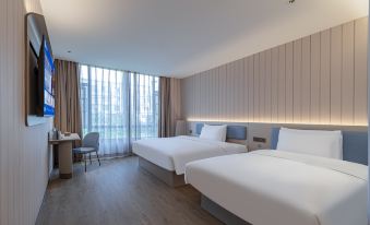 HanTing Hotel (Qujing Zhanyi Zhujiangyuan Avenue)