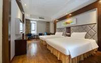 Ruiyue Nanting Hotel (Chengdu Hongpailou Branch) Hotels in A red building/Pleasure City business district