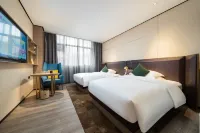 Echarm Plus Hotel (Nanningdong Railway Station) - Balkoner