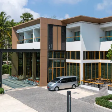 Bella Nara Phuket Naiyang Beach