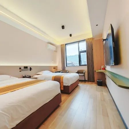 Pingwu Gulong Hotel Hotels in Pingwu County