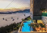 Ramada Plaza by Wyndham Dolsan Yeosu Hotels in der Nähe von Dolsandaegyo Bridge