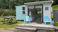 Dickson Holiday Park Hotels in Thames