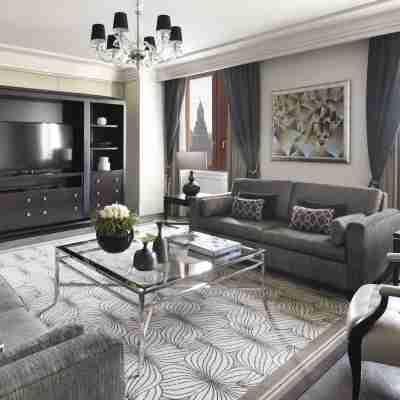 Four Seasons Hotel Moscow Rooms