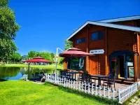 Yili Black Bee Manor Eco Hotel - ที่มีบาร์