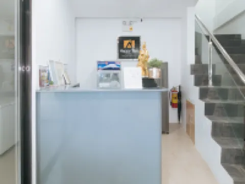 RedDoorz @ Happy Stay Apartelle Hotels in Dauis