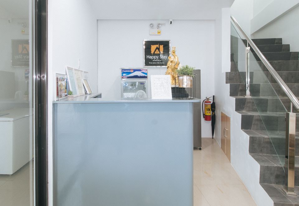RedDoorz @ Happy Stay Apartelle 썸네일