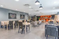 Appart’City Confort le Bourget - Aéroport Hotels in Le Blanc-Mesnil