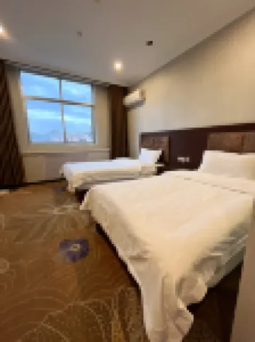 Yuzhong Hongshan Express Hotel