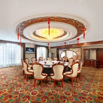 Jinshuihe Hot Spring International Hotel Отели в г. Анту