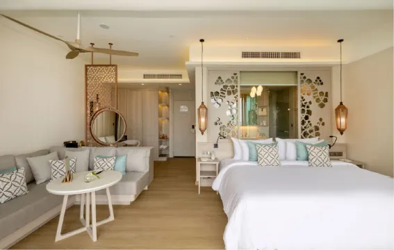 ซีไซด์ พูล สวีท