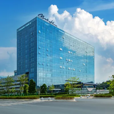 Meihua Aviation Theme Hotel Hotels near Huashanzhen Railway Station