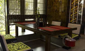 Hanlongjing Hotel