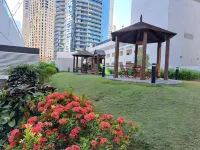 杜拜碼頭巴塞羅那公寓 杜拜高空跳傘（Skydive Dubai）附近的飯店