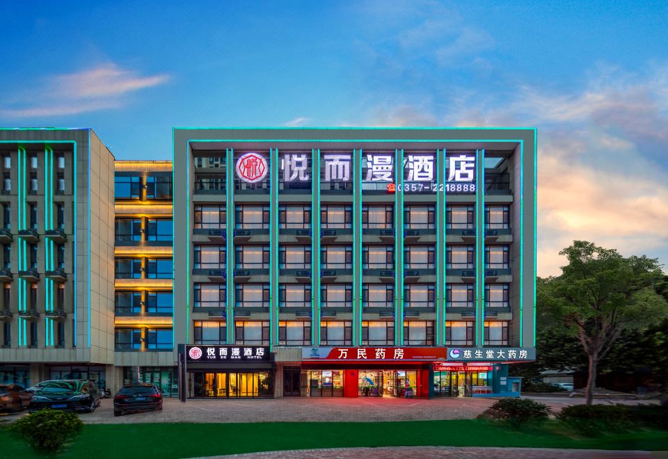 hotel overview picture