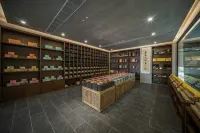 Ya'an Xingzhi Homestay (Panda Exhibition Center Green Island Park)