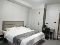 壹壹壹民宿 鄰近湖南瀏陽永和菊花石博物館的酒店