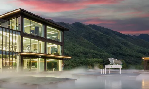 Cloud End Tingyue Vacation Villa