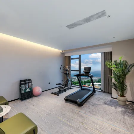 GreenTree Inn Smart Selection Hotel (Fuzhou Mindong University City Baicheng Yongjia Tiandi Branch)