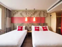 Ibis Hotel (Harbin Central Street Railway Station)