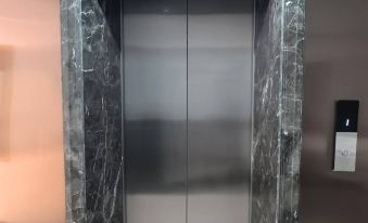 Danyang XI Tianlun Hotel