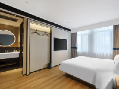 Ni Hao Hotel (Huadian Dajie) Hotels in Huadian