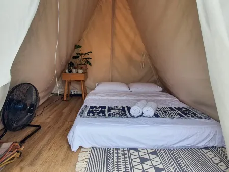 Take Time Nature Resort Отели рядом с достопримечательностью «Golden Triangle Museum Pattaya»