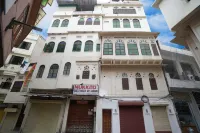 Nukkad Guest House Near Lake Pichola