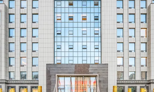 East Dawning Hotel