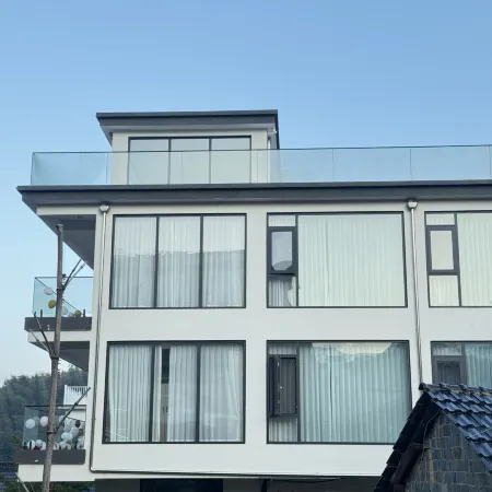 A guesthouse（Moon Bay Scenic Spot Store, Guanzhong Line, Yunnan ）
