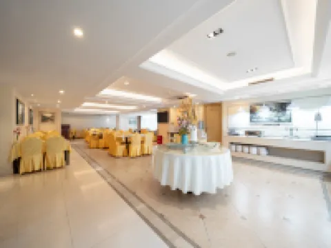 Vienna International Hotel (Xi'an North Railway Station Administrative Center)